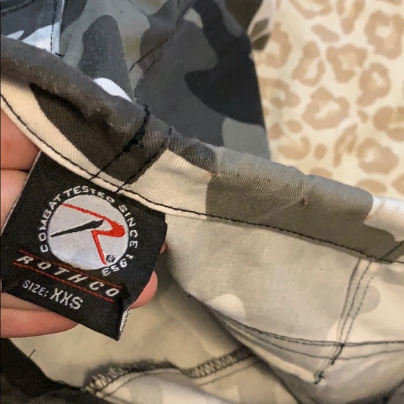 Camo black and white pants - Picture 3 of 3